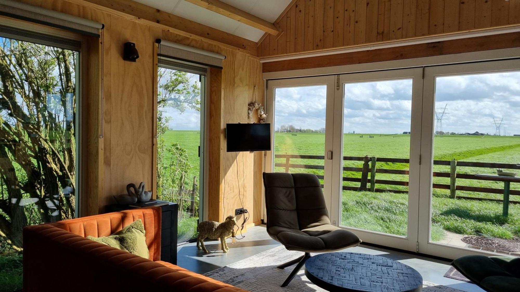City Farmers Lodge, A Guesthouse With A Skyline View In Rural Амстердам Екстер'єр фото